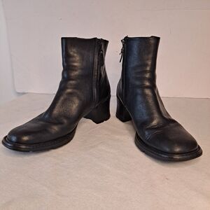 Timberland Alyse Ankle Boots 62317 Women's Size 7M Black Leather Y2K Design